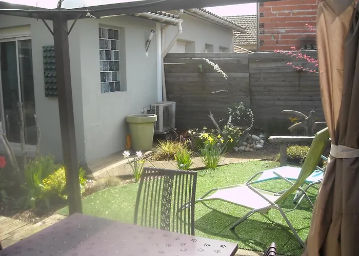 Plein Centre Maison Avec Jardin *